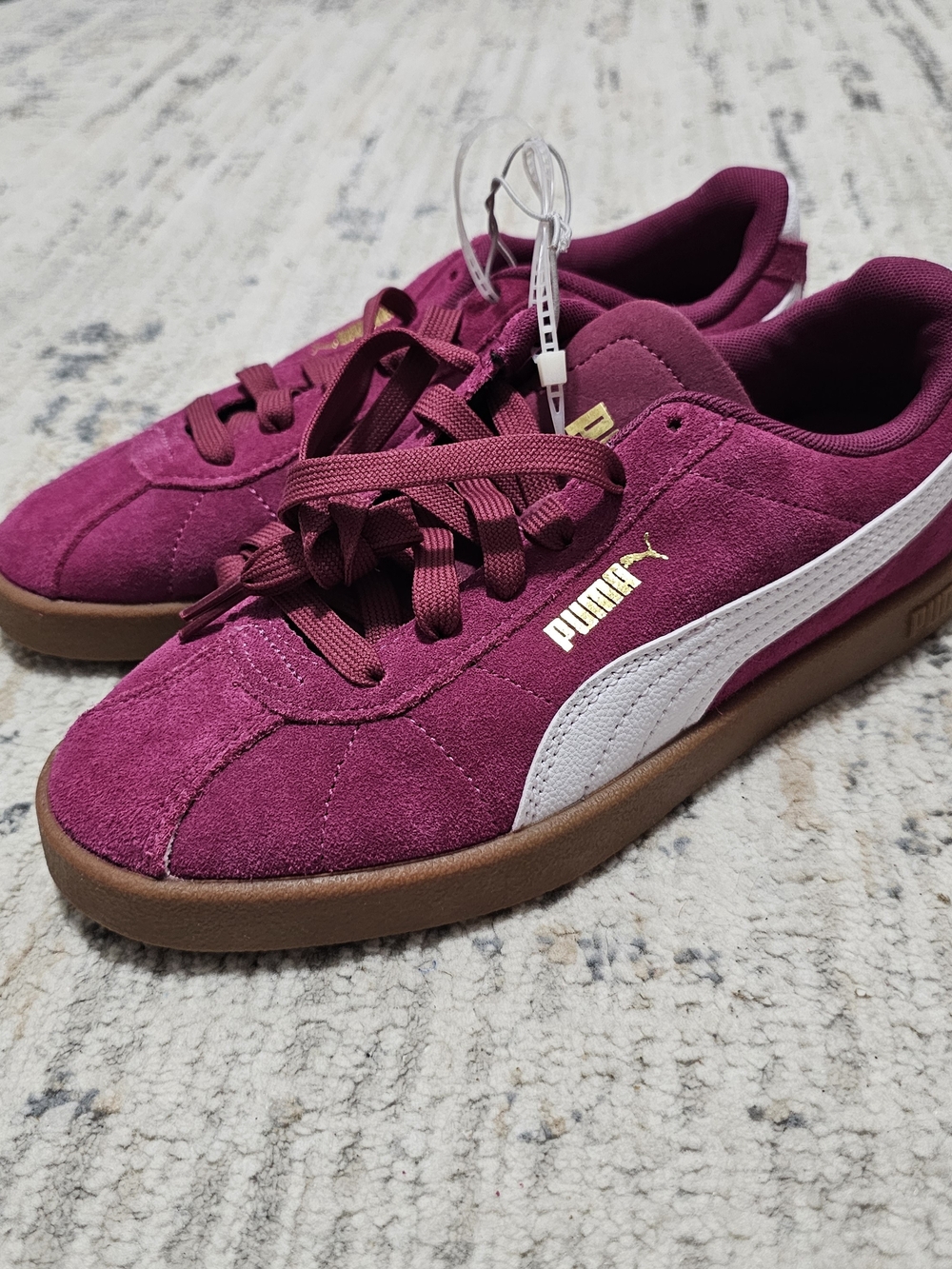 PUMA Women’s Suede Classic Sneaker - Berry/White Size 5